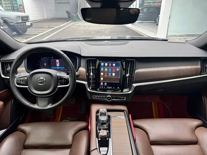 Фото 5 - Volvo S90