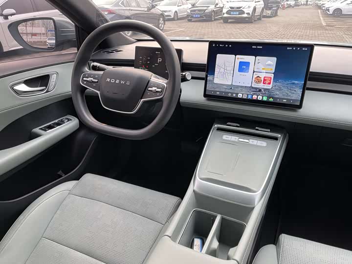 Фото 8 - Roewe D6