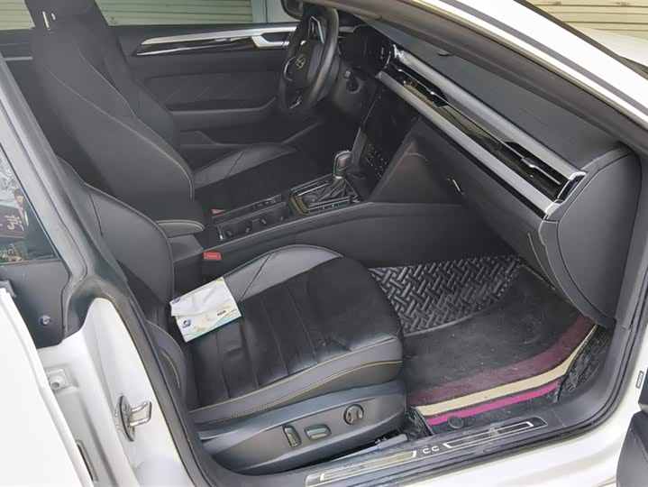 Фото 8 - Volkswagen CC