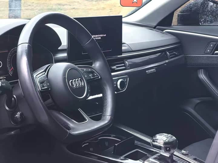 Фото 6 - Audi A4L