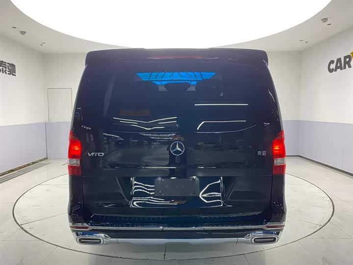 Фото 6 - Mercedes-Benz Vito