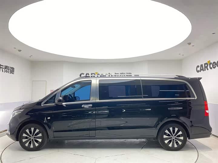 Фото 8 - Mercedes-Benz Vito