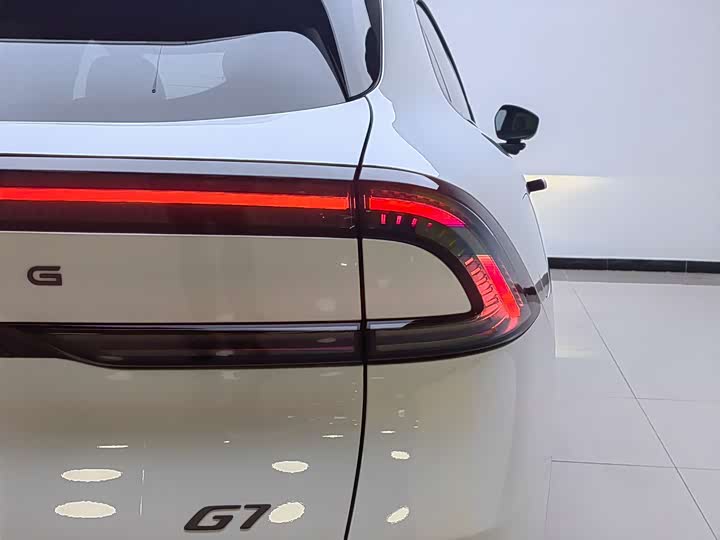 Фото 8 - XPeng G7