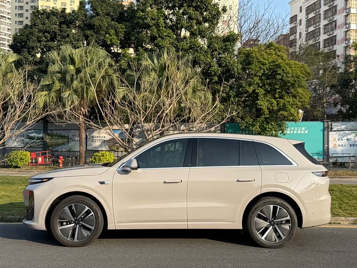 Фото 5 - LiXiang L6