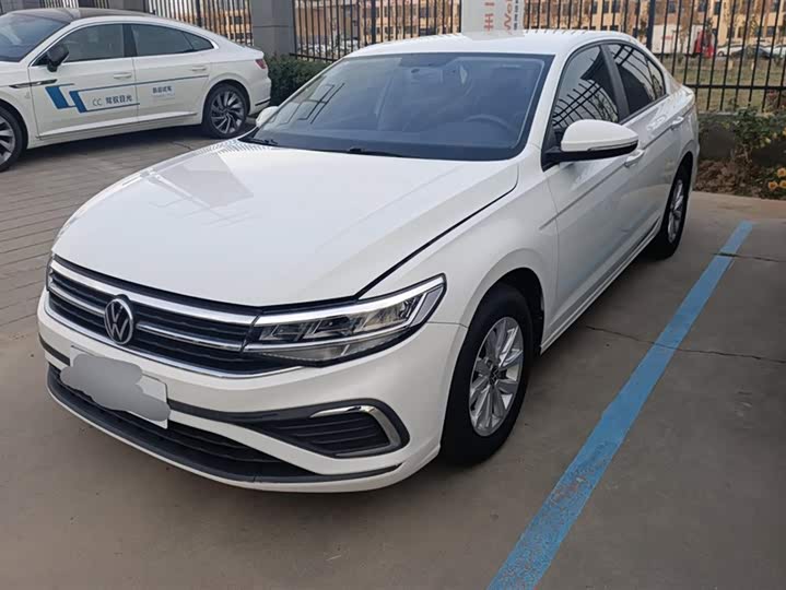 Фото 1 - Volkswagen Bora