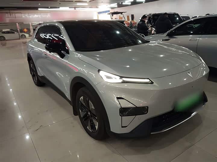 Фото 4 - Changan Deepal S05