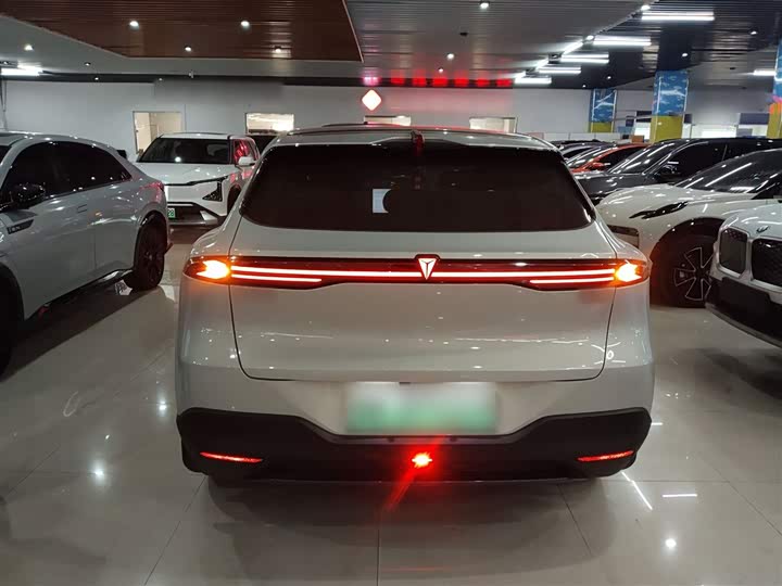 Фото 6 - Changan Deepal S05