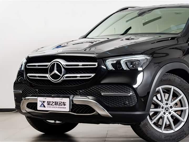 Фото 3 - Mercedes-Benz GLE-Class