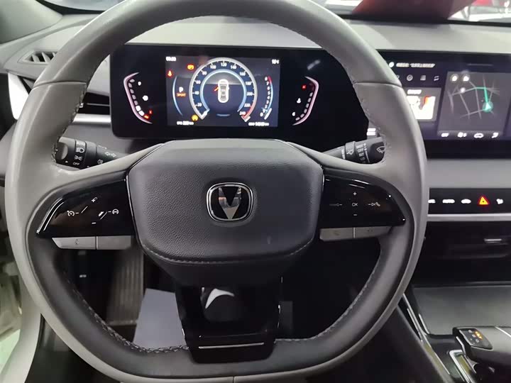 Фото 4 - Changan Raeton Plus