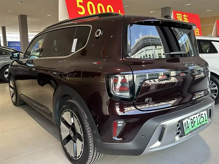 Фото 6 - Smart #5