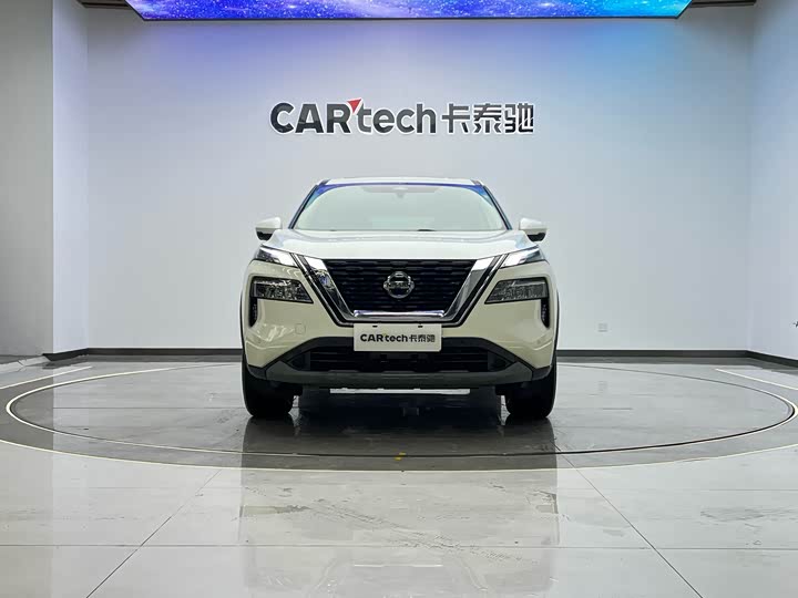 Фото 2 - Nissan X-Trail