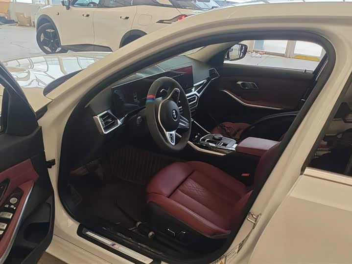 Фото 9 - BMW 3 Series