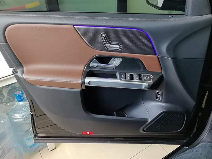 Фото 7 - Mercedes-Benz GLB-Class