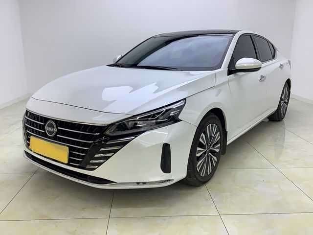 Фото 1 - Nissan Teana