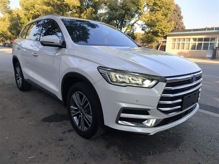 Фото 4 - BYD Song Pro