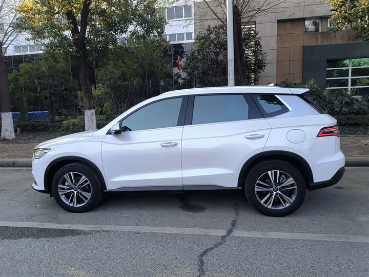 Фото 5 - BYD Song Pro