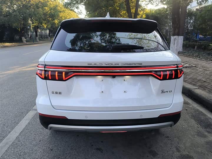 Фото 6 - BYD Song Pro