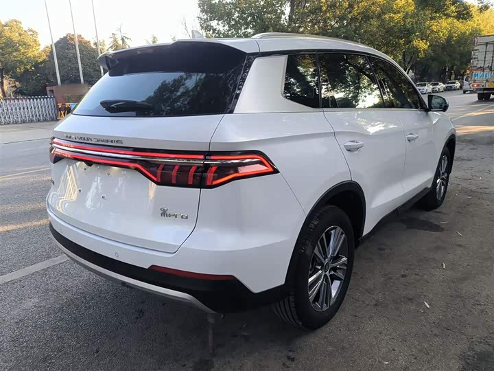 Фото 7 - BYD Song Pro