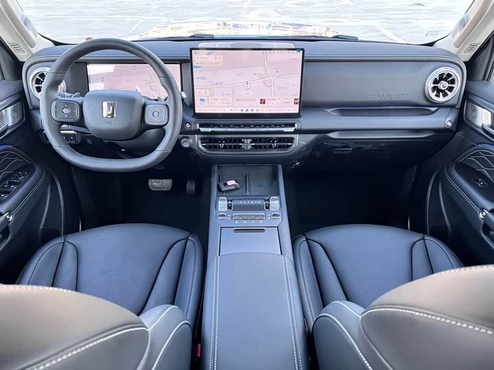 Фото 8 - Tank 300 Hybrid