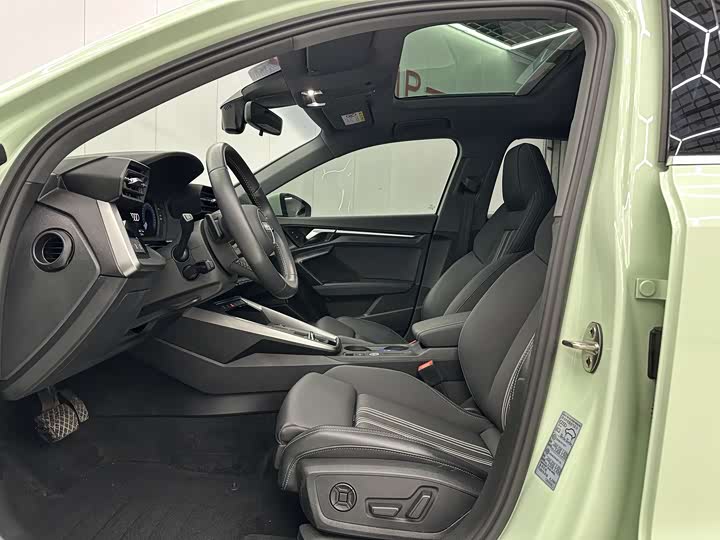 Фото 4 - Audi A3