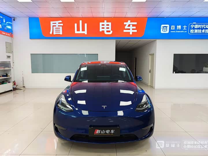 Фото 2 - Tesla Model Y