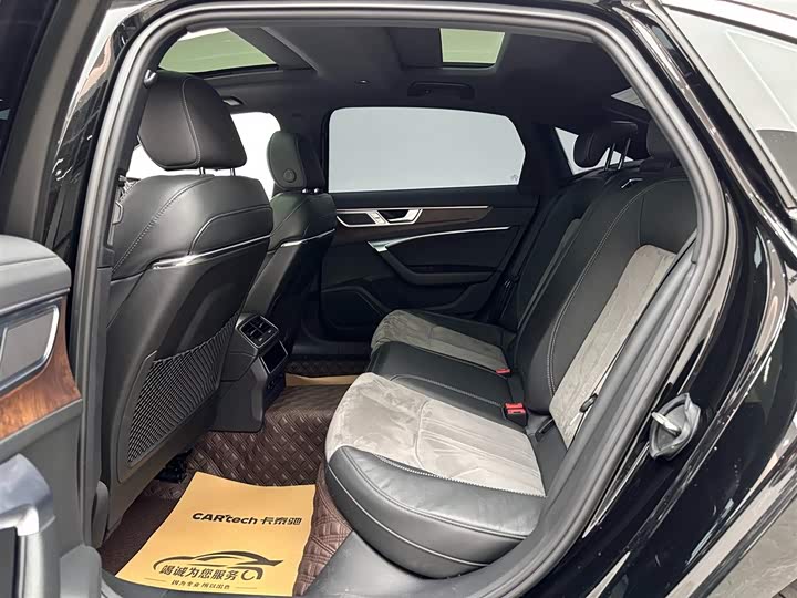 Фото 9 - Audi A6L