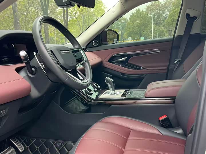 Фото 4 - Land Rover Range Rover Evoque L