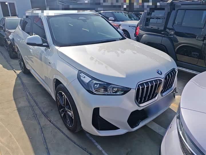 Фото 4 - BMW X1