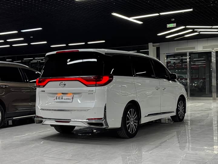 Фото 9 - GAC Trumpchi M8