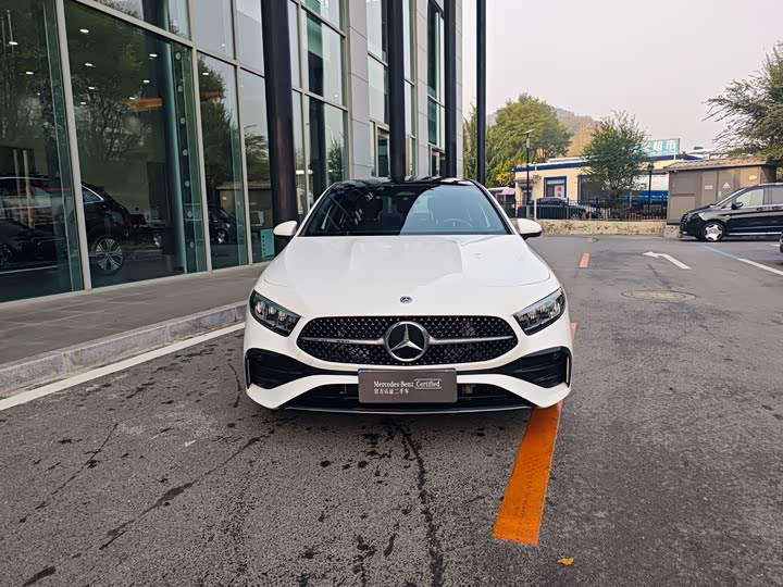 Фото 7 - Mercedes-Benz A-Class