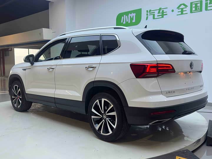 Фото 4 - Volkswagen Tharu