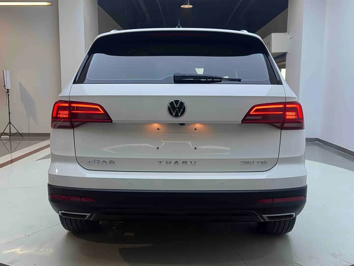 Фото 6 - Volkswagen Tharu