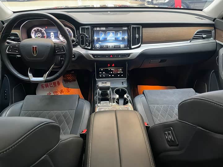 Фото 8 - Hongqi HS7