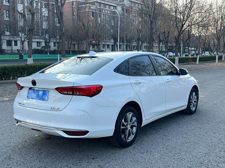 Фото 5 - Buick Verano