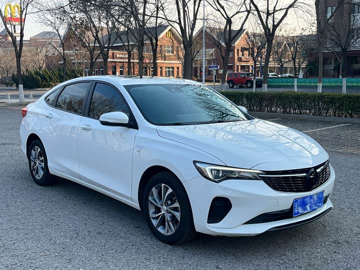 Фото 7 - Buick Verano