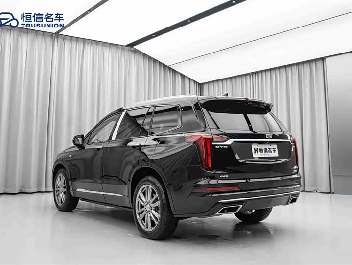 Фото 7 - Cadillac XT6