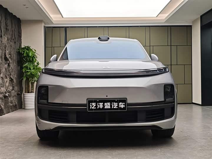 Фото 2 - LiXiang L9