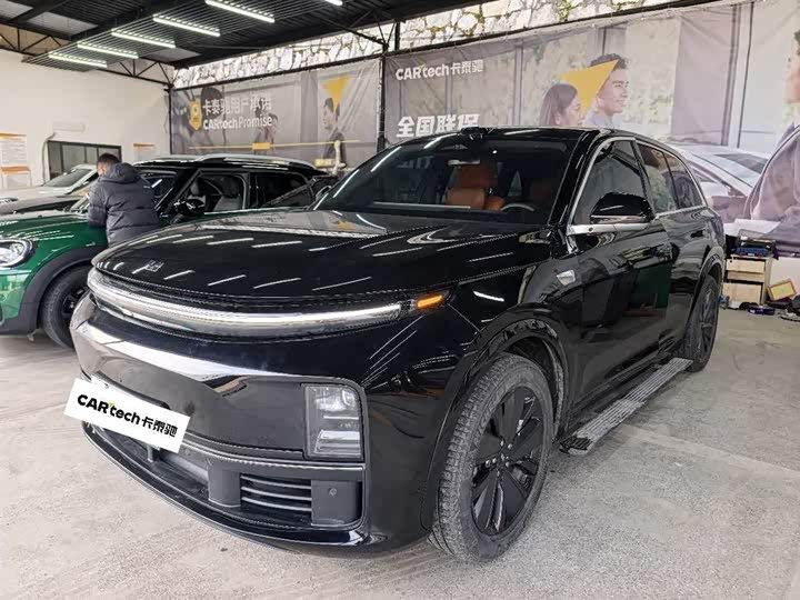 Фото 1 - LiXiang L7