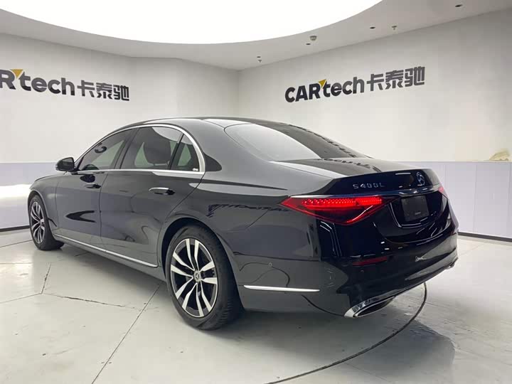 Фото 7 - Mercedes-Benz S-Class