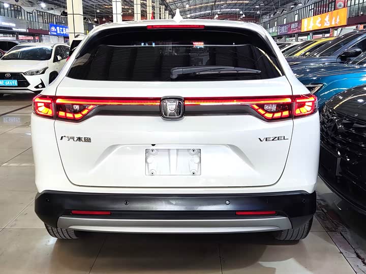 Фото 4 - Honda Vezel
