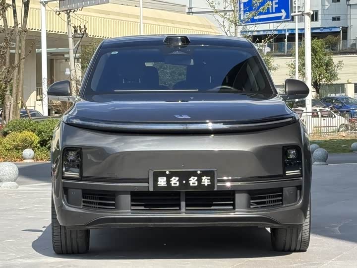 Фото 2 - LiXiang L9