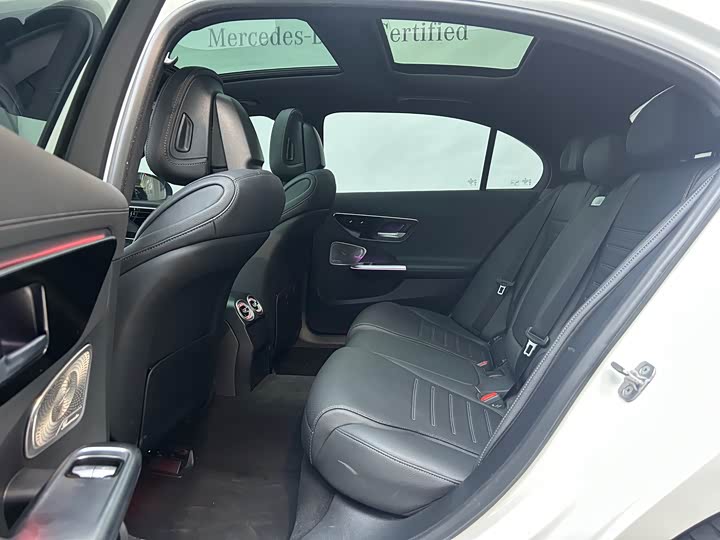 Фото 8 - Mercedes-Benz C-Class