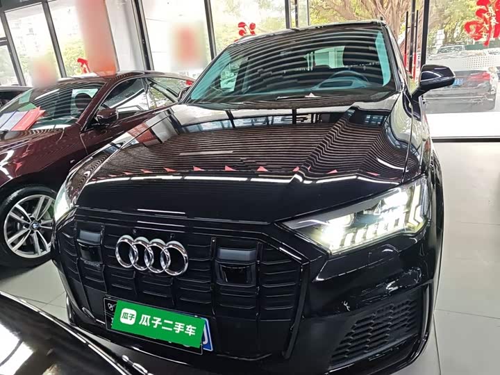 Фото 3 - Audi Q7