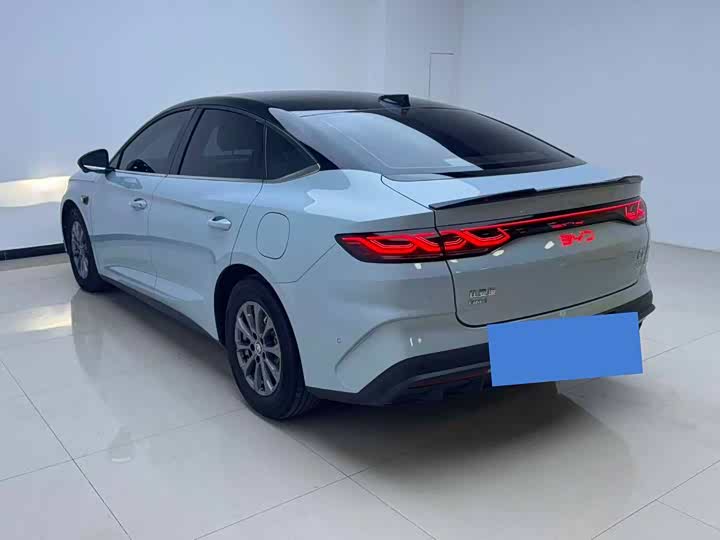 Фото 7 - BYD Qin L