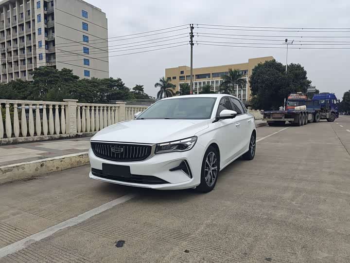 Фото 1 - Geely Emgrand