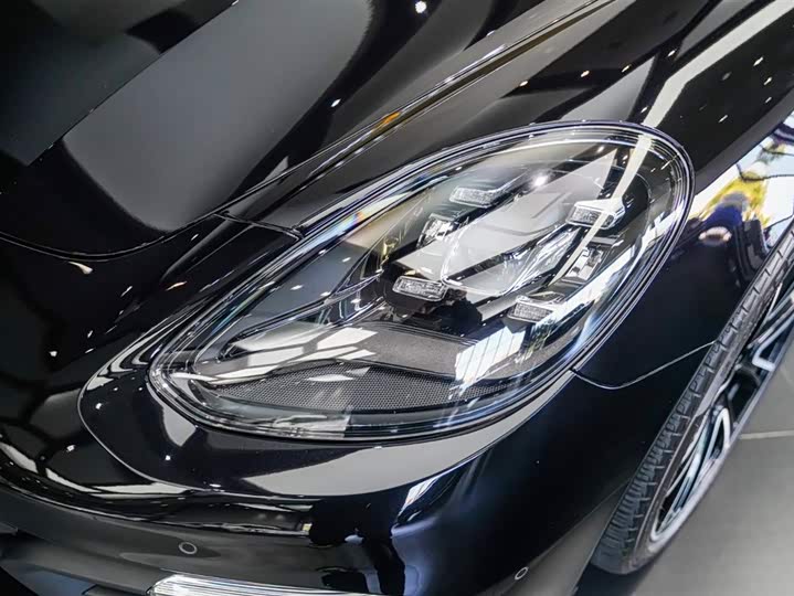 Фото 6 - Porsche Panamera