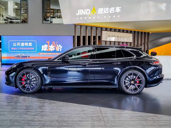 Фото 8 - Porsche Panamera