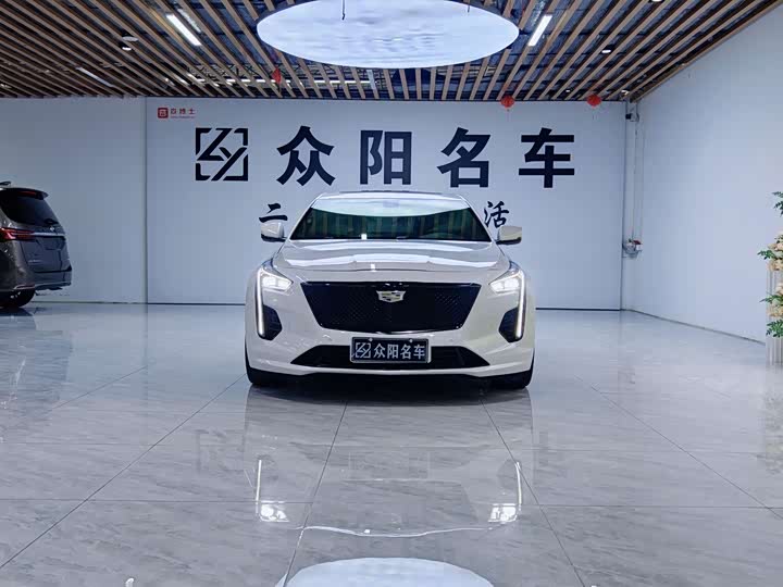 Фото 2 - Cadillac CT6