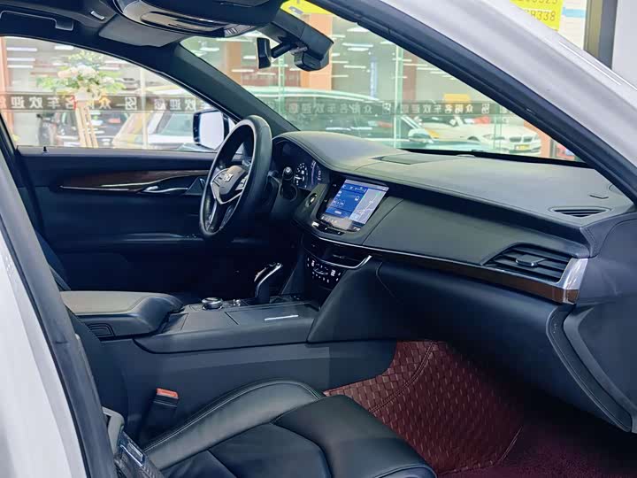 Фото 7 - Cadillac CT6