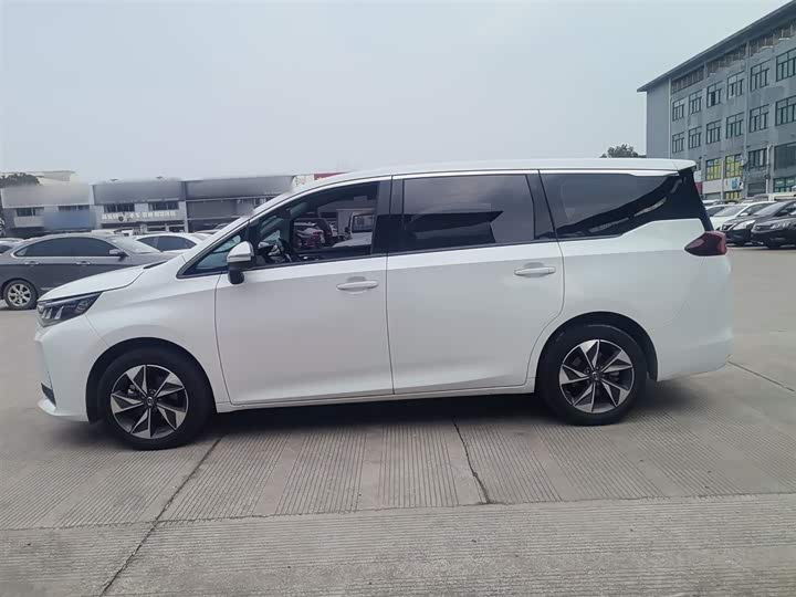 Фото 5 - GAC Trumpchi M6